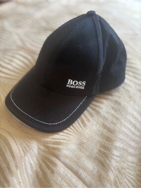 Hugo Boss Black Cap with Green Trim and Logo Strap